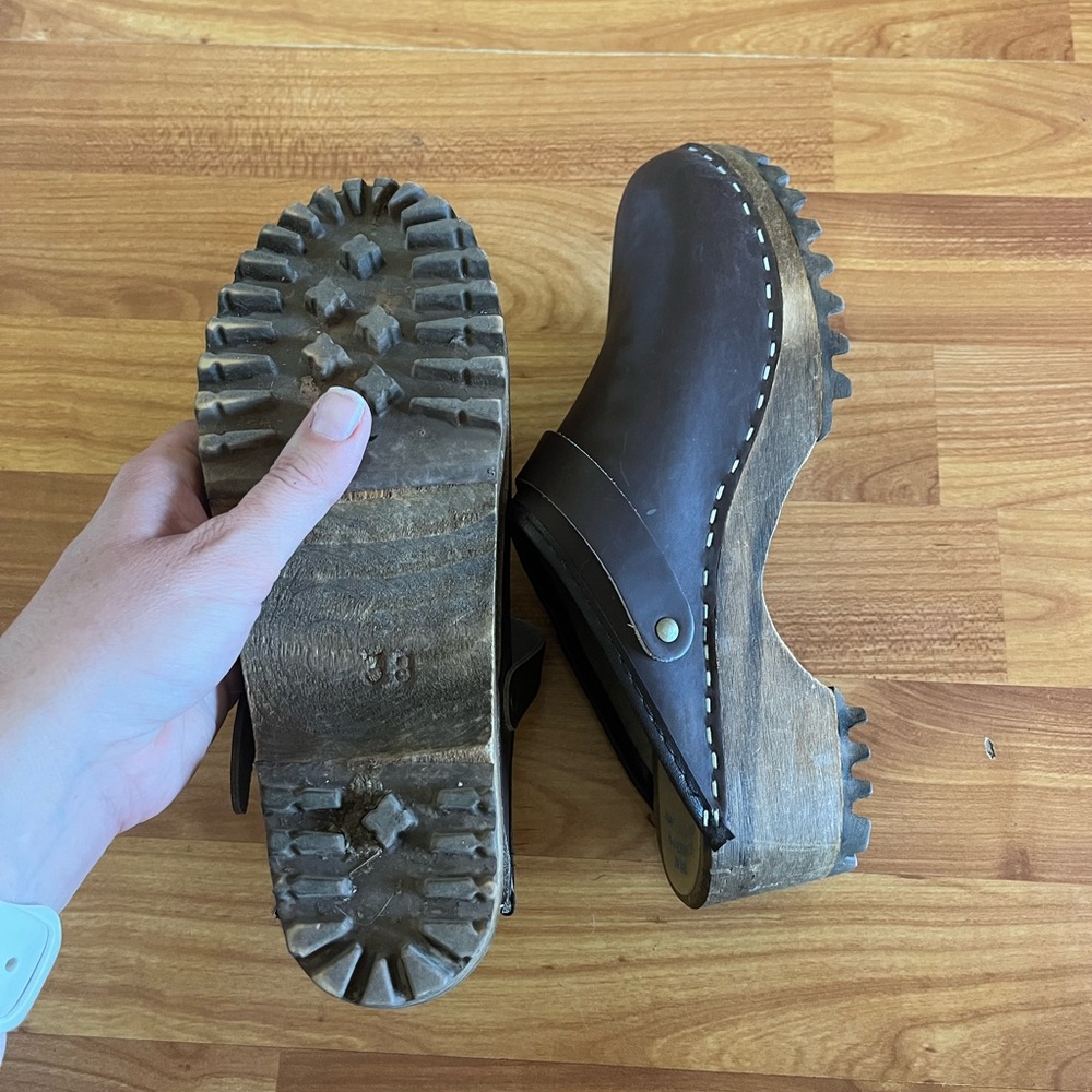 Tessa Clogs - Picture 4 of 6
